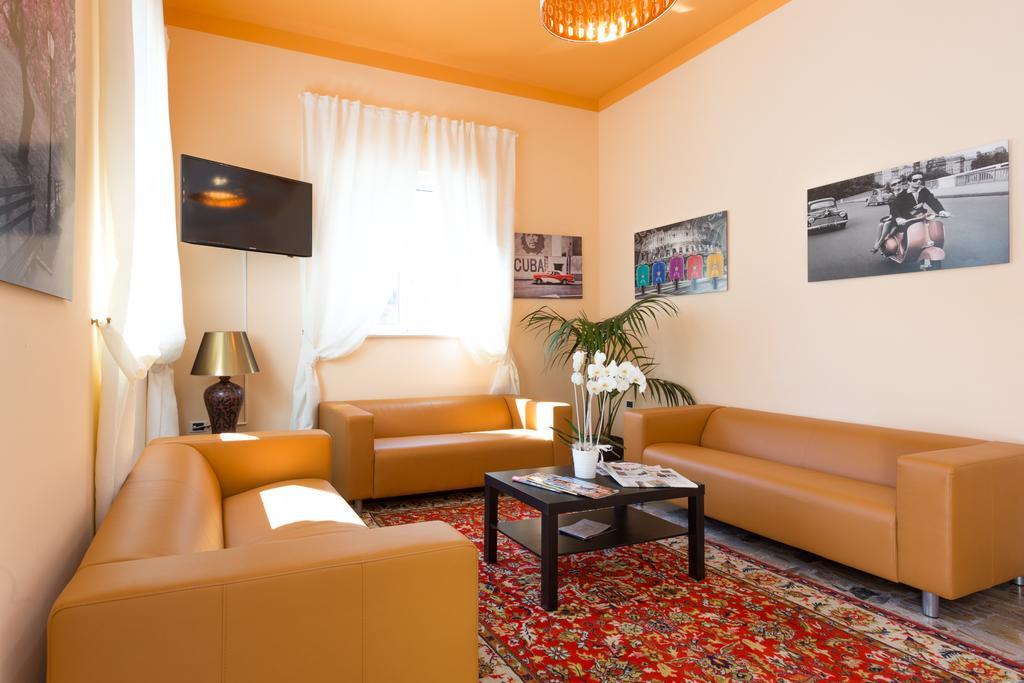 Roma Hotel Pineto Bagian luar foto